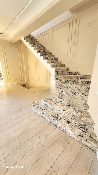 Продаётся дом в элитной махалле Мирзо-Улугбекский района