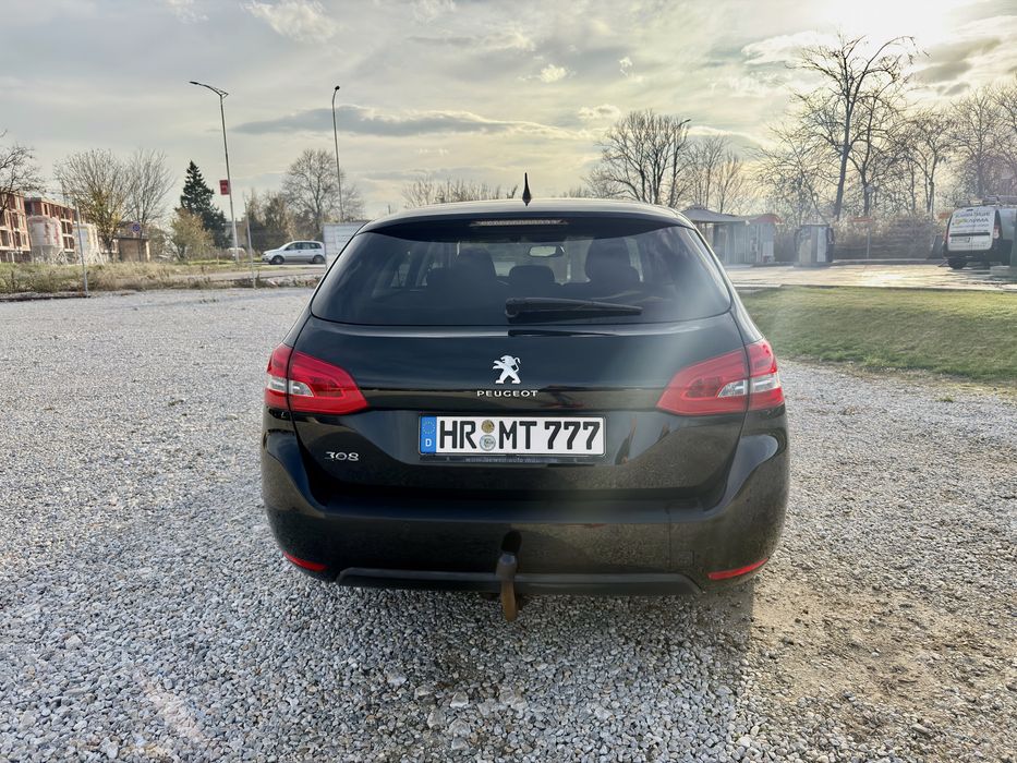 Peugeot 308 2.0 Blue-HDI 150к.с