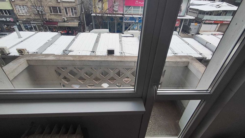 Дава се под наем Двустаен апартамент в София, Център - 70 кв.м за 189900 € - Снимка #8