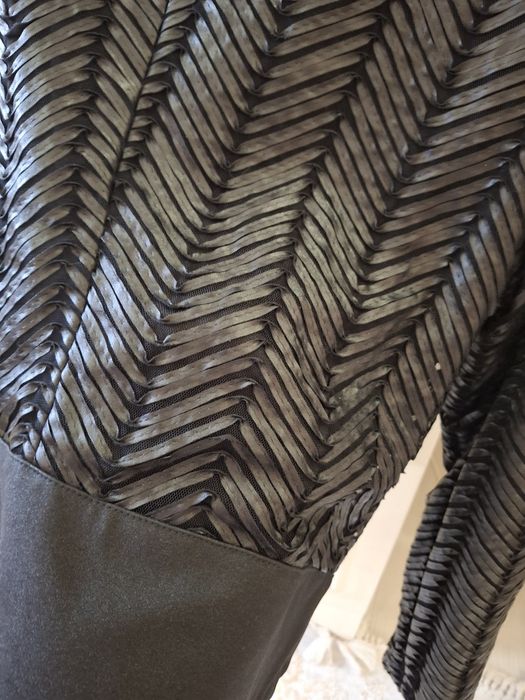 Дамско сако на Lucy