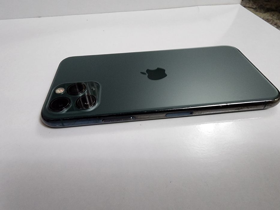 Iphone 11 Pro Might Grean 256GB Bat 72% Face Yoq qogani zor