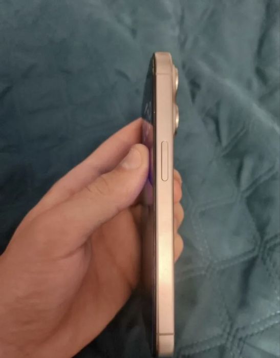 iPhone 15 Pro, 256 ГБ, SIM + eSIM