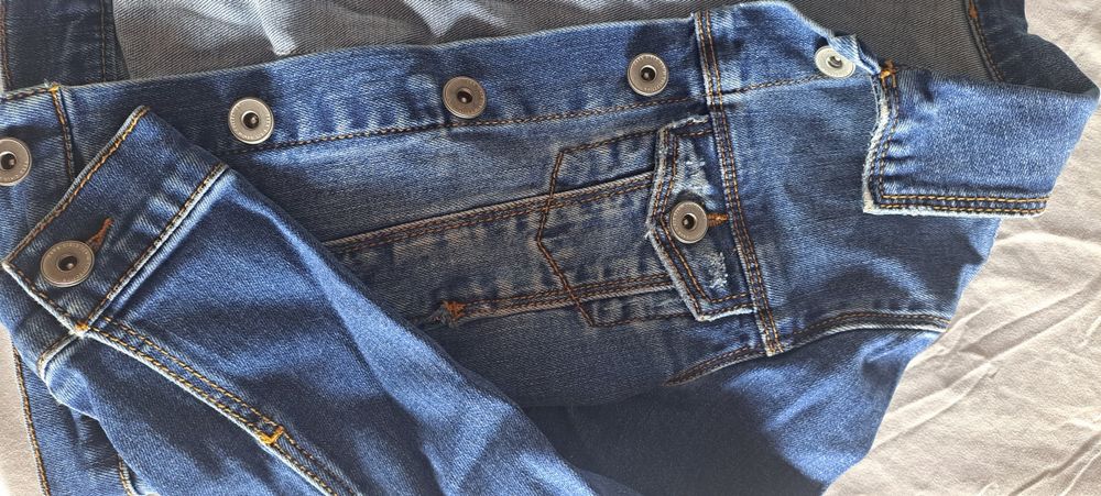 Zara geaca fete blugi 7 ani