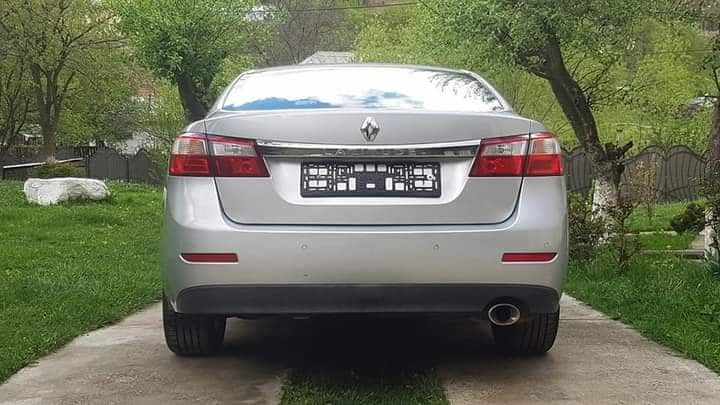 Renault Latitude