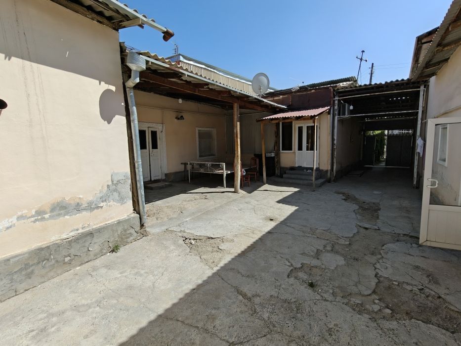 Продается дом в Регистане с площадью 2 сотка. 27 школа
