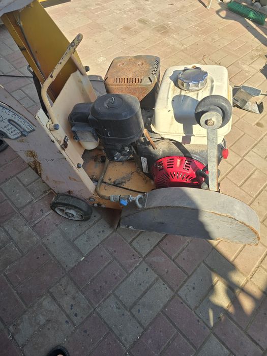 Masina taiat beton