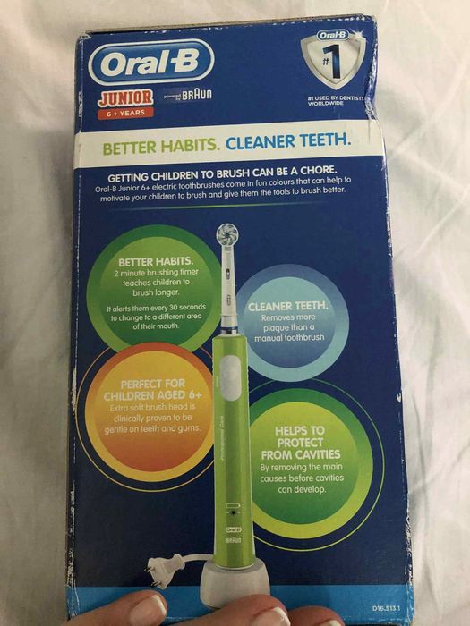 Електричвска четка за зъби Oral B