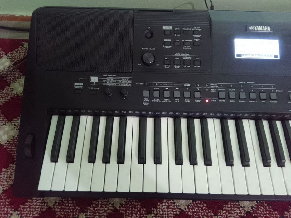 Синтезатор Yamaha