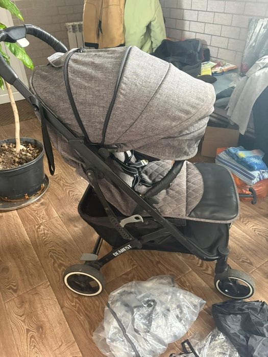 Продам коляску лето.