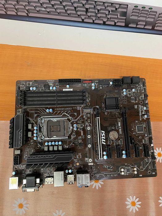 Placa de baza gaming LGA1151 MSI Z270-A Pro, garantie 6 luni