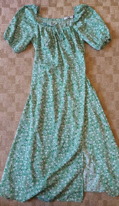 Платье в цветочек