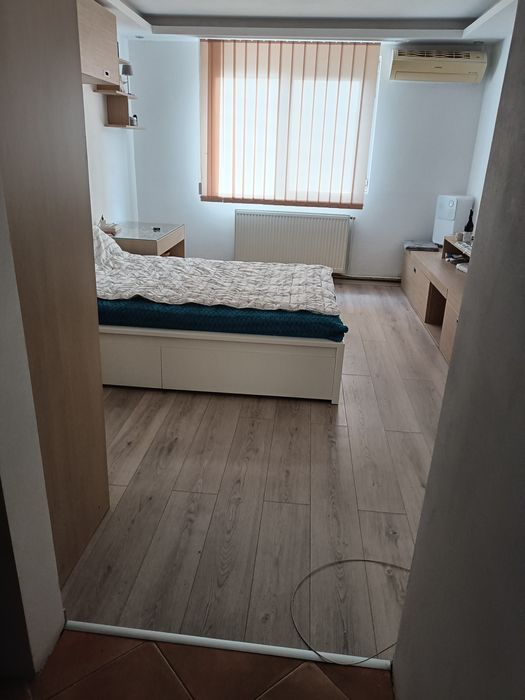 Vând garsonieră calea aradului