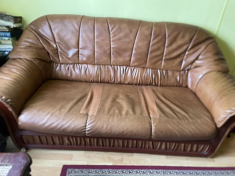 Canapea piele de vanzare