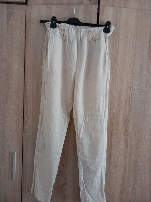 Бежово сако Promod, риза HM, ленен панталон