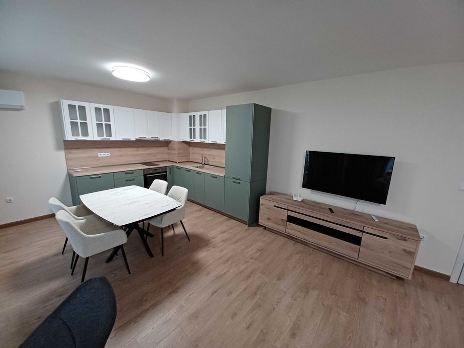 Дава се под наем Тристаен апартамент в Варна, Автогара - 90 кв.м за 1000 € - Снимка #16