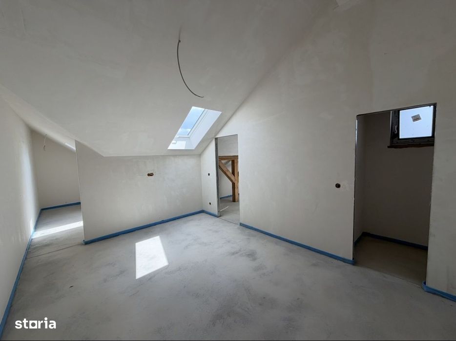 Apartament pe 2 nivele strada Corvinilor