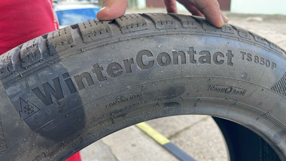 Vând cauciucuri iarnă