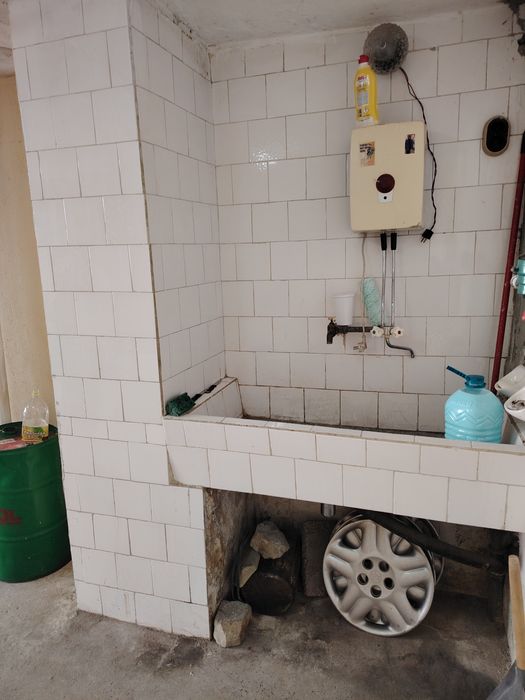 Продава се Гараж / Паркомясто в Сливен, Сини камъни - 26 кв.м за 667 €/кв.м - Снимка #3