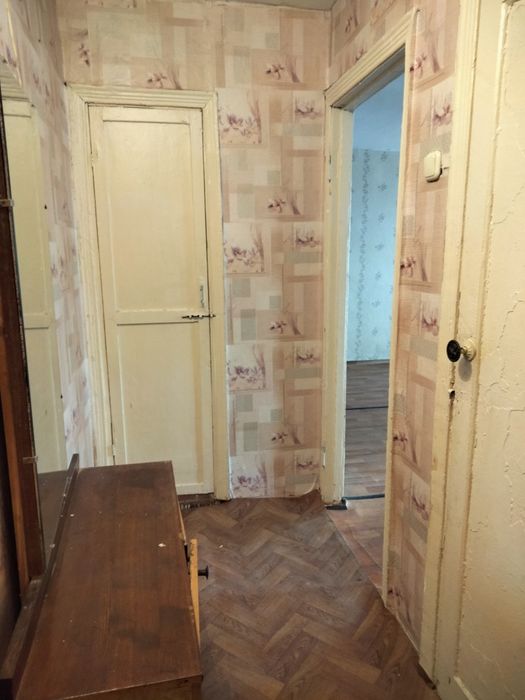 Продам 1 комн  квартиру