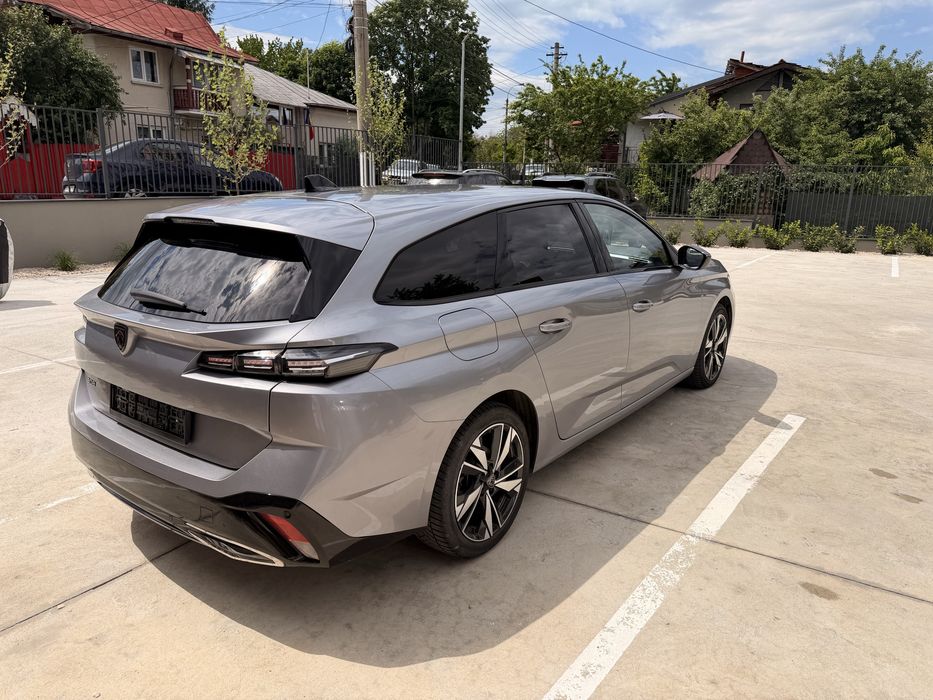 Peugeo 308 2022 -08