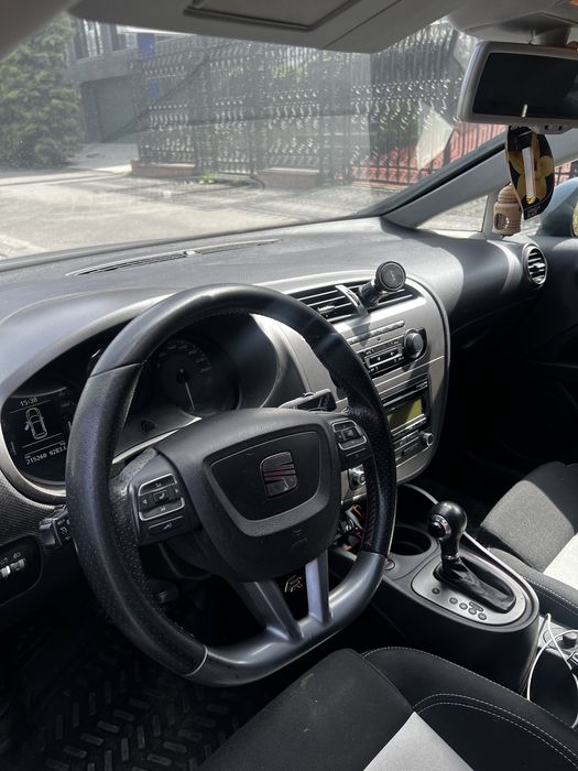 Vand seat leon 2.0 pachet FR automat