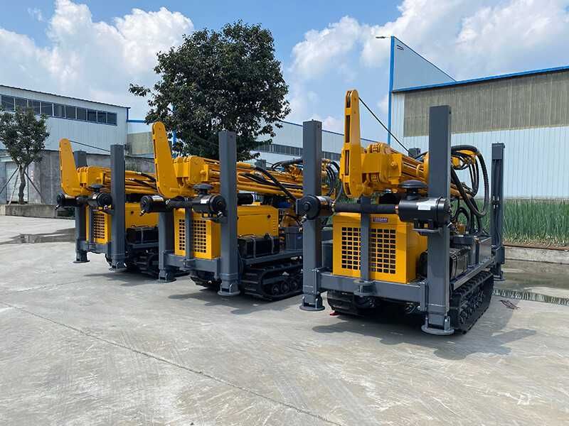 Instalatie Foraj 150-200-250 M NOI cu prajini si sape nou