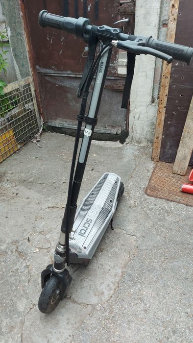 Vănd trotinetă electrică