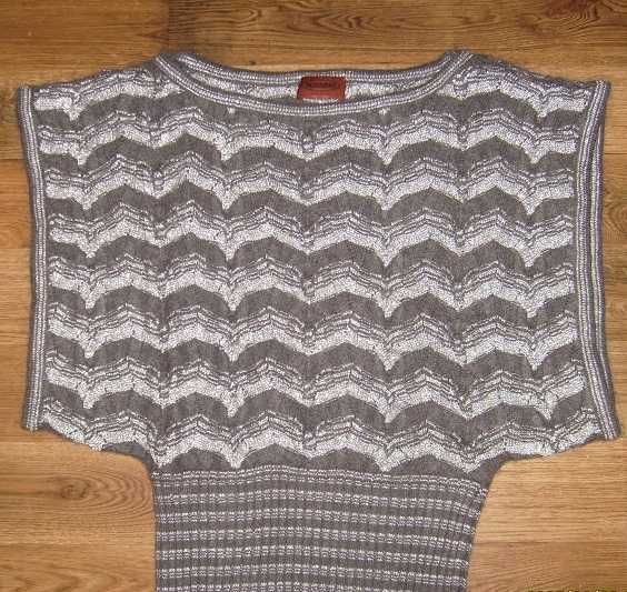 Страхотен пуловер Missoni