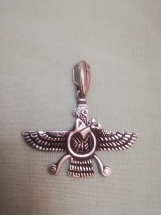 Серебряный кулон Фрахавар