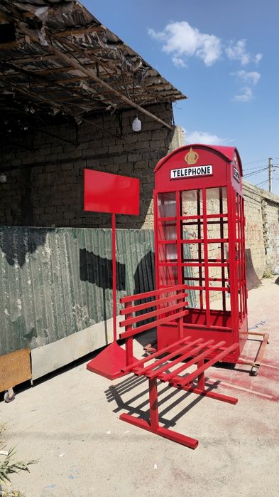 Красный будка лондонский продаётся