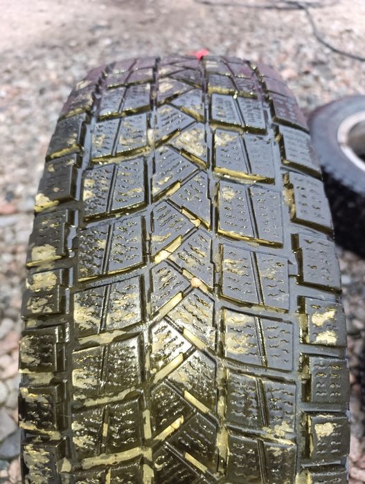 Комплекта можна отделна