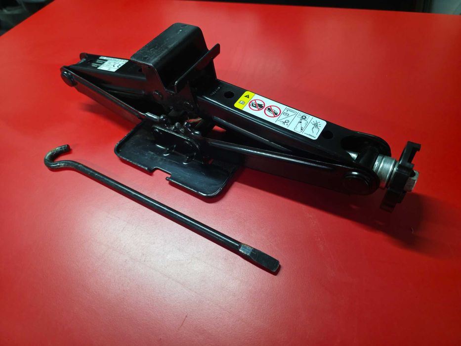 Cric AUTO - OEM Dodge Ram Jeep Patriot Compass Opel Combo CA NOU