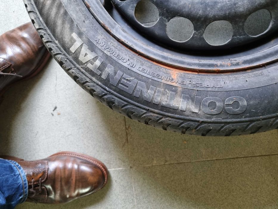 Продавам лятна гума с джанта, 205/55/16 Н91, беше на фолксваген