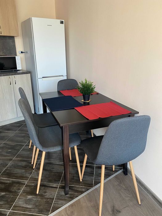 Под наем апартамент "Морски бриз" в иделния център на Варна