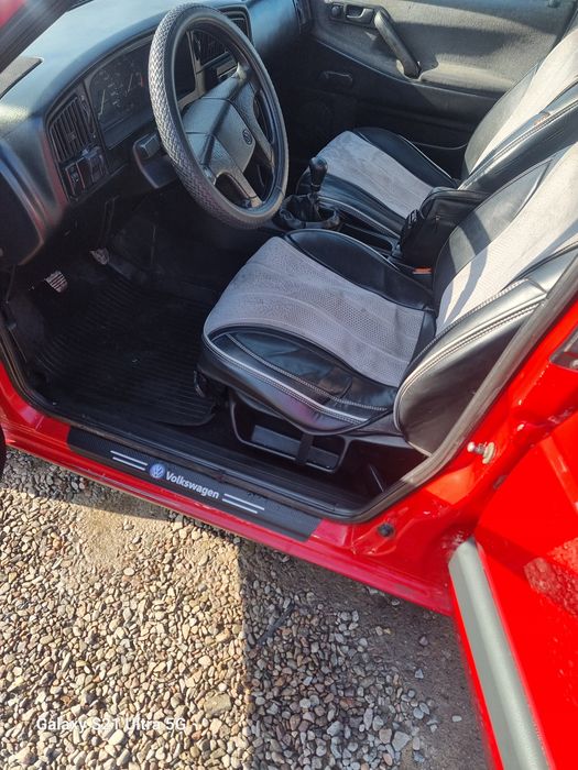 Пассат б3 1991г. 2.0 куб.