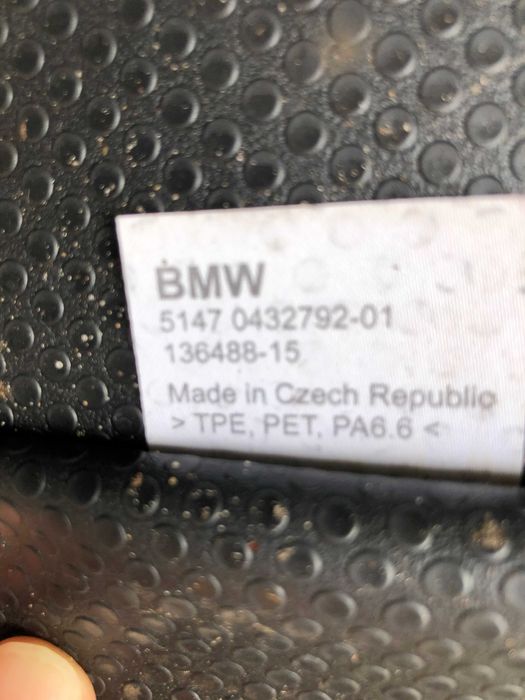 Tavite Portbagaj BMW/Vw Passat/Vw Touran/Vw Touareg Originale