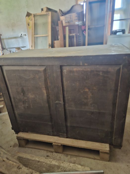 Mobila vintage de brad