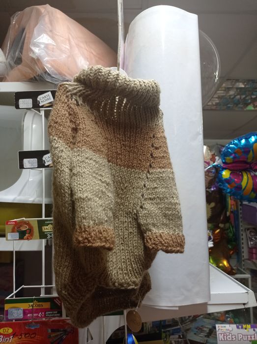 Продаются шлейки и  одежда для кошек и собак