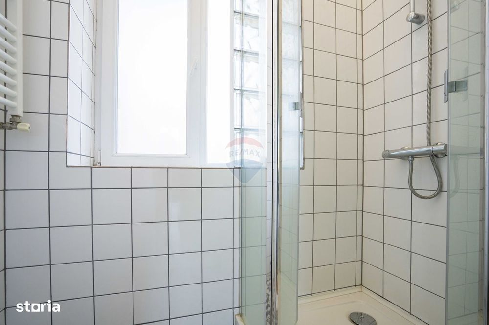 De vânzare apartament cu 2 camere Ultracentral, Piața Gojdu
