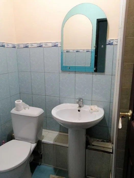 Ижарага Юнусабад 11 кварталда 2 хона уй ижарага берилади
