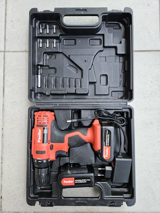 Masina de gaurit insurubat Panzer CD-1213-U1 2 acumulatori 12 V