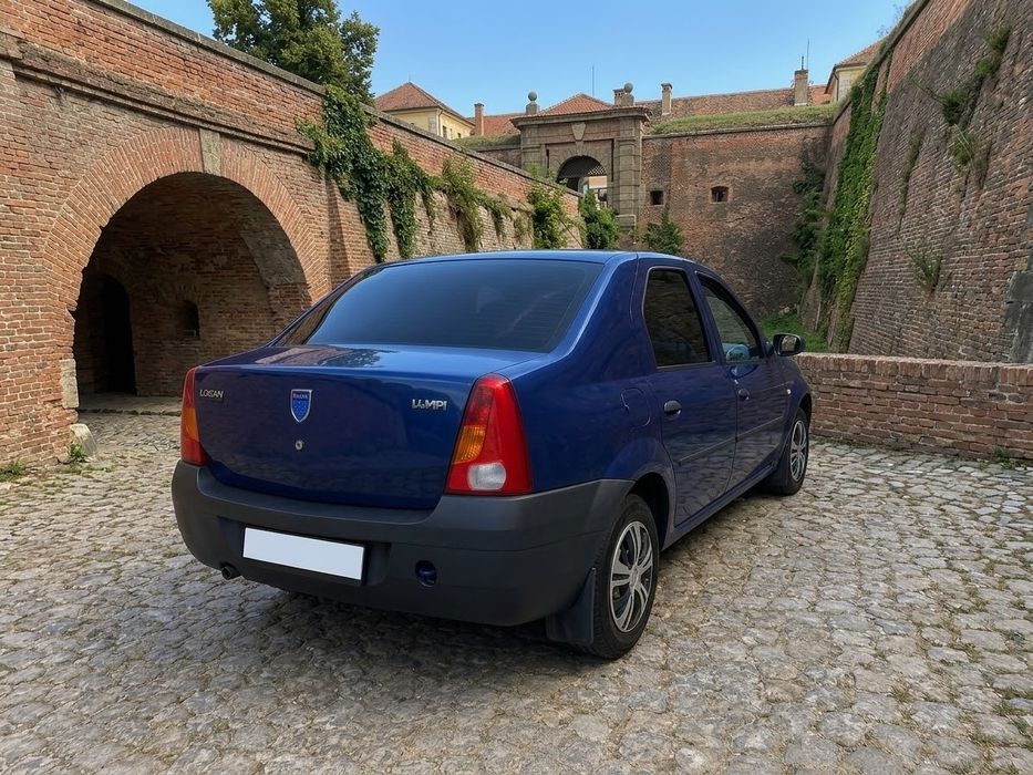 Dacia Logan Model 2007 reproșabil variante auto