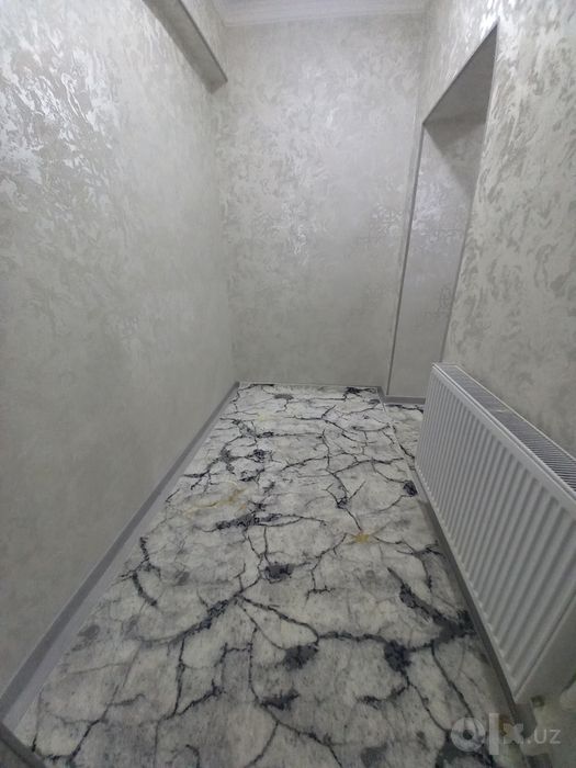 2 xonali kvartira sotiladi
