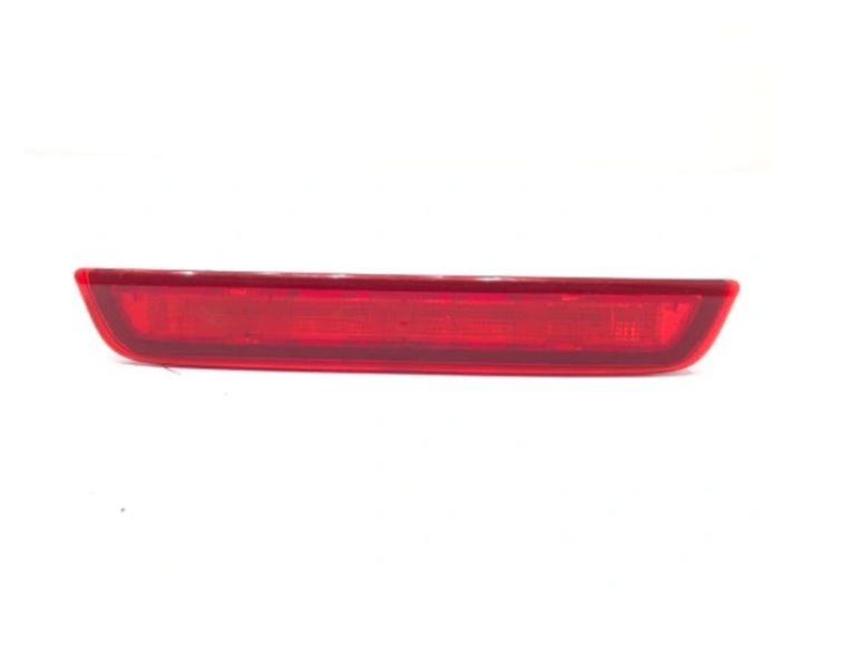 Lampa stop frana suplimentara Toyota Yaris (Xp130), 03.2011-07.2014, model: fabricat in France, montare spate, centrala, LED; rosu; OE