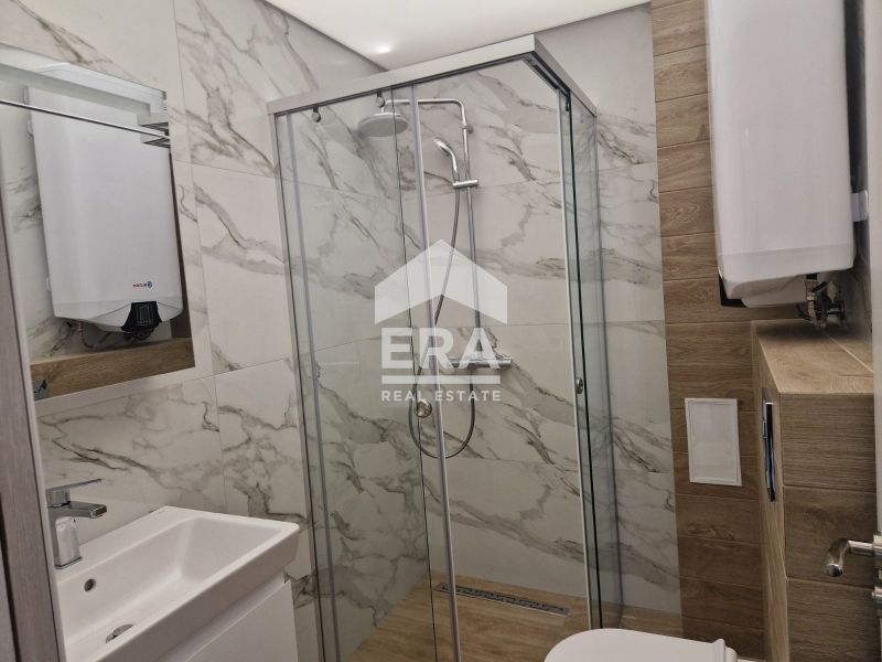 Продава се Тристаен апартамент в Варна, м-т Пчелина - 83 кв.м за 2710 €/кв.м - Снимка #2