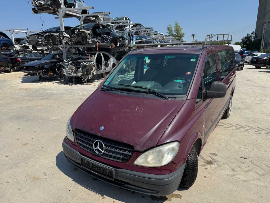 Dezmembrez Mercedes Vito w639 2.2 om646 Euro 4 DPF Locuri