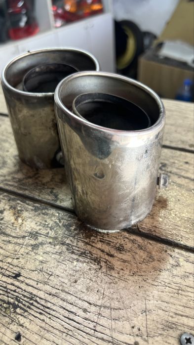 Насадки на глушитель Субару Форестер