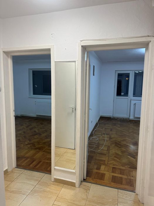 Apartament 2 camere de închiriat