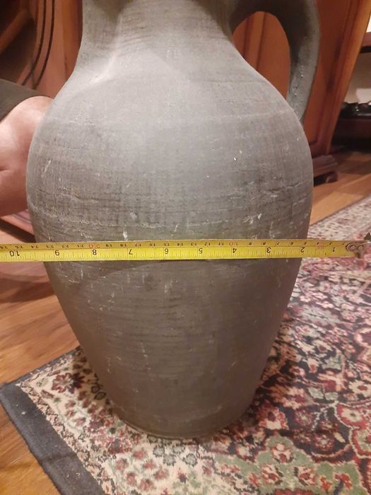 Красива масивна гръцка амфора в идеално състояние