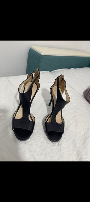 Vând sandale Jimmy Choo